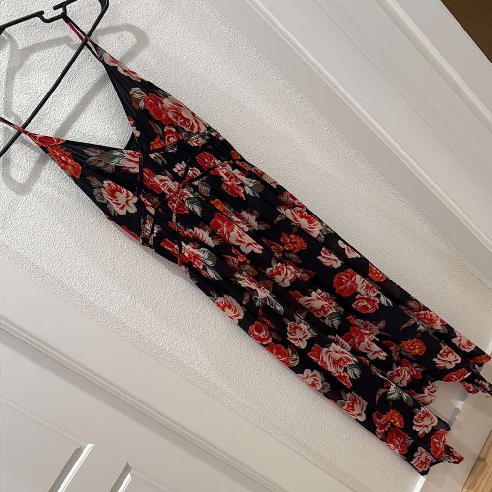ASTR Elegant Floral Dress